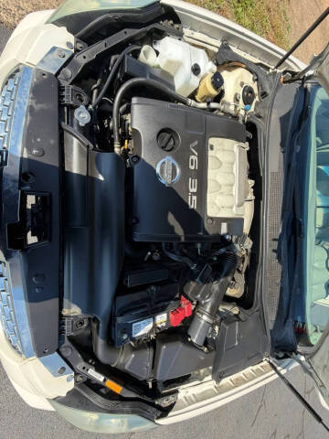 2004 Nissan Maxima