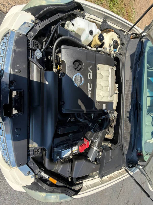 2004 Nissan Maxima