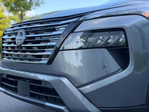 2026 Nissan Rogue SL