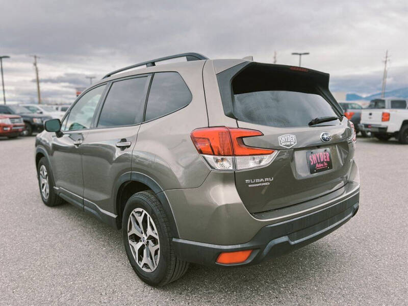 2020 Subaru Forester Premium