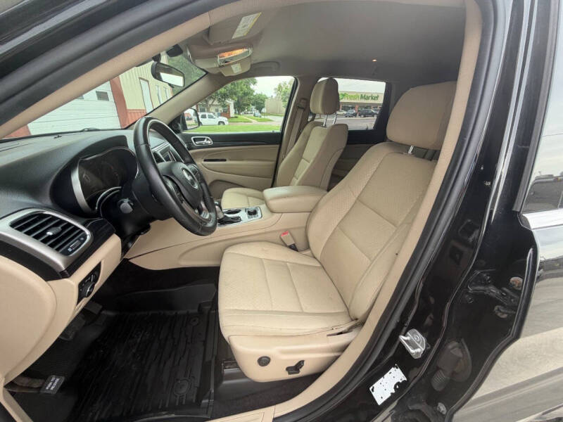 2019 Jeep Grand Cherokee Laredo E