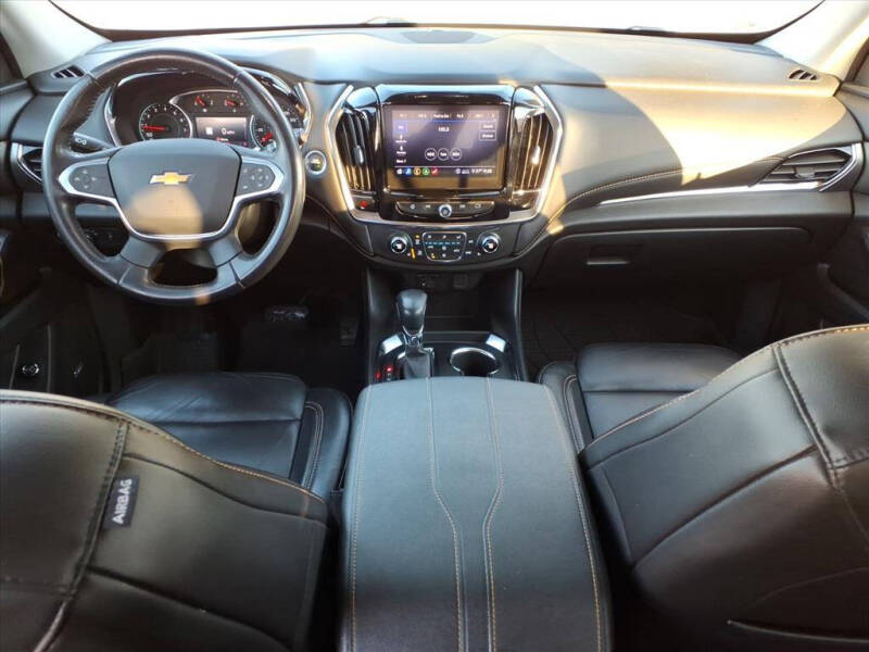 2021 Chevrolet Traverse LT Leather