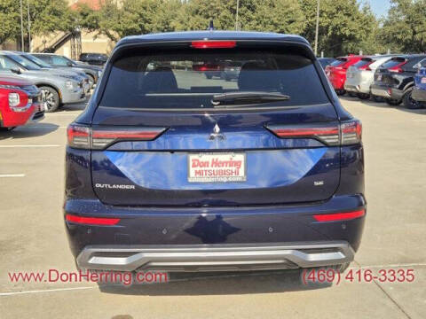 2025 Mitsubishi Outlander SE