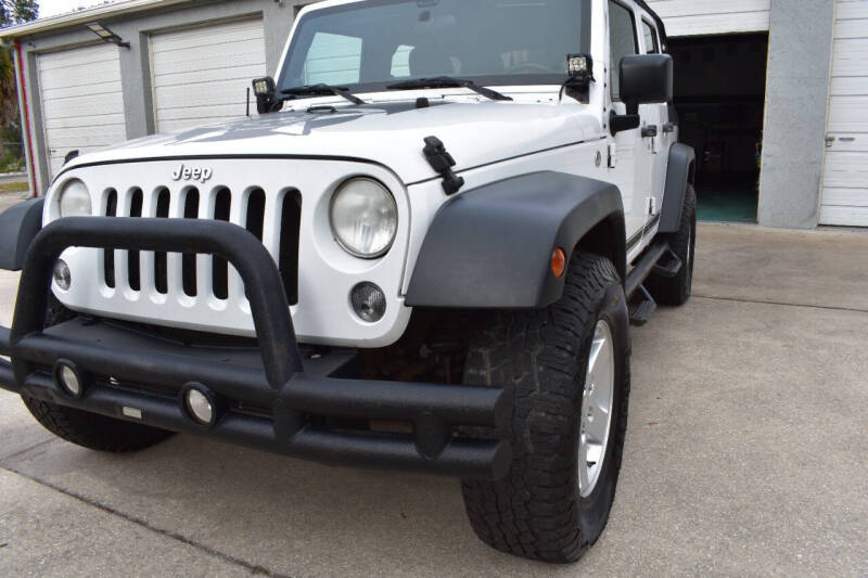 2014 Jeep Wrangler Unlimited Sport photo 30