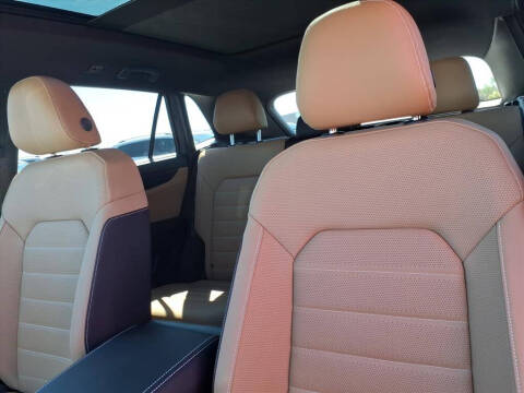 2026 Volkswagen Atlas Cross Sport SEL R-Line Black 4Motion