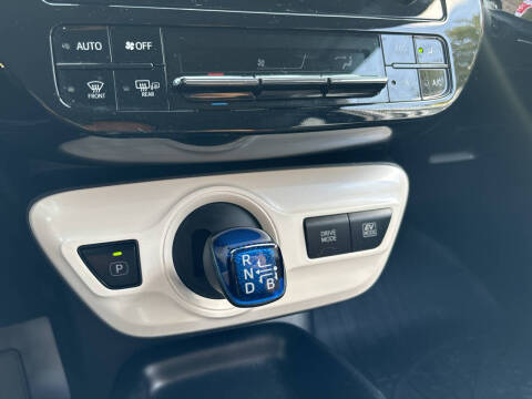 2018 Toyota Prius Two