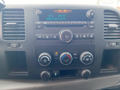 2013 Chevrolet Silverado 1500 LS