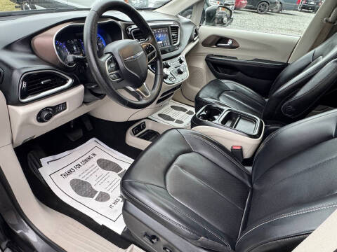 2020 Chrysler Voyager LXi