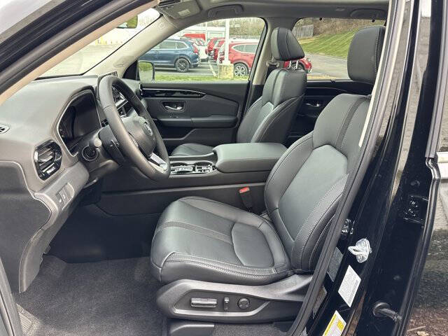 2025 Honda Pilot Touring