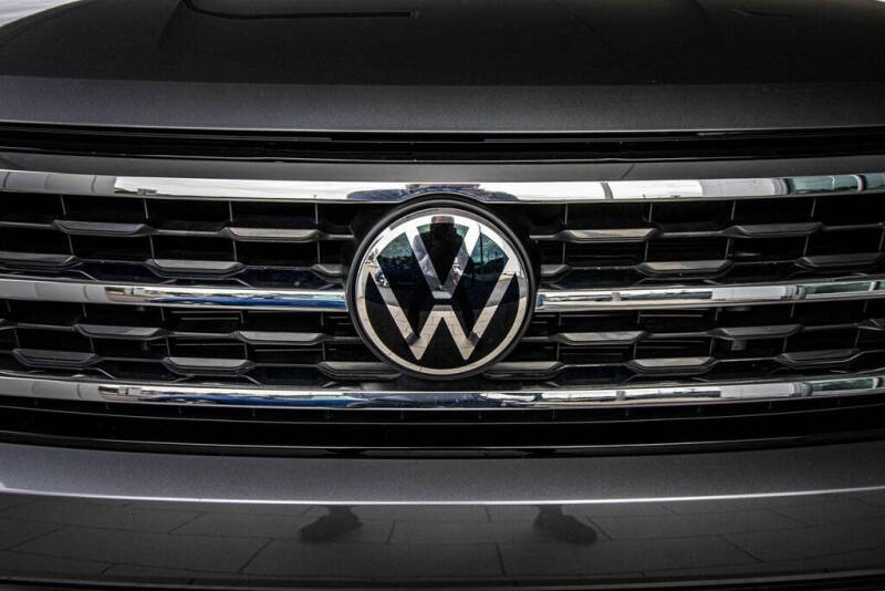 2023 Volkswagen Atlas Cross Sport SE