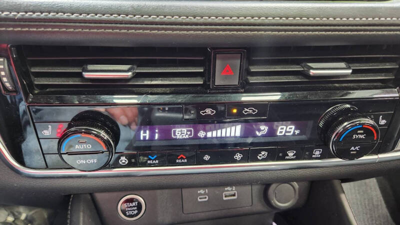 2023 Nissan Rogue Platinum