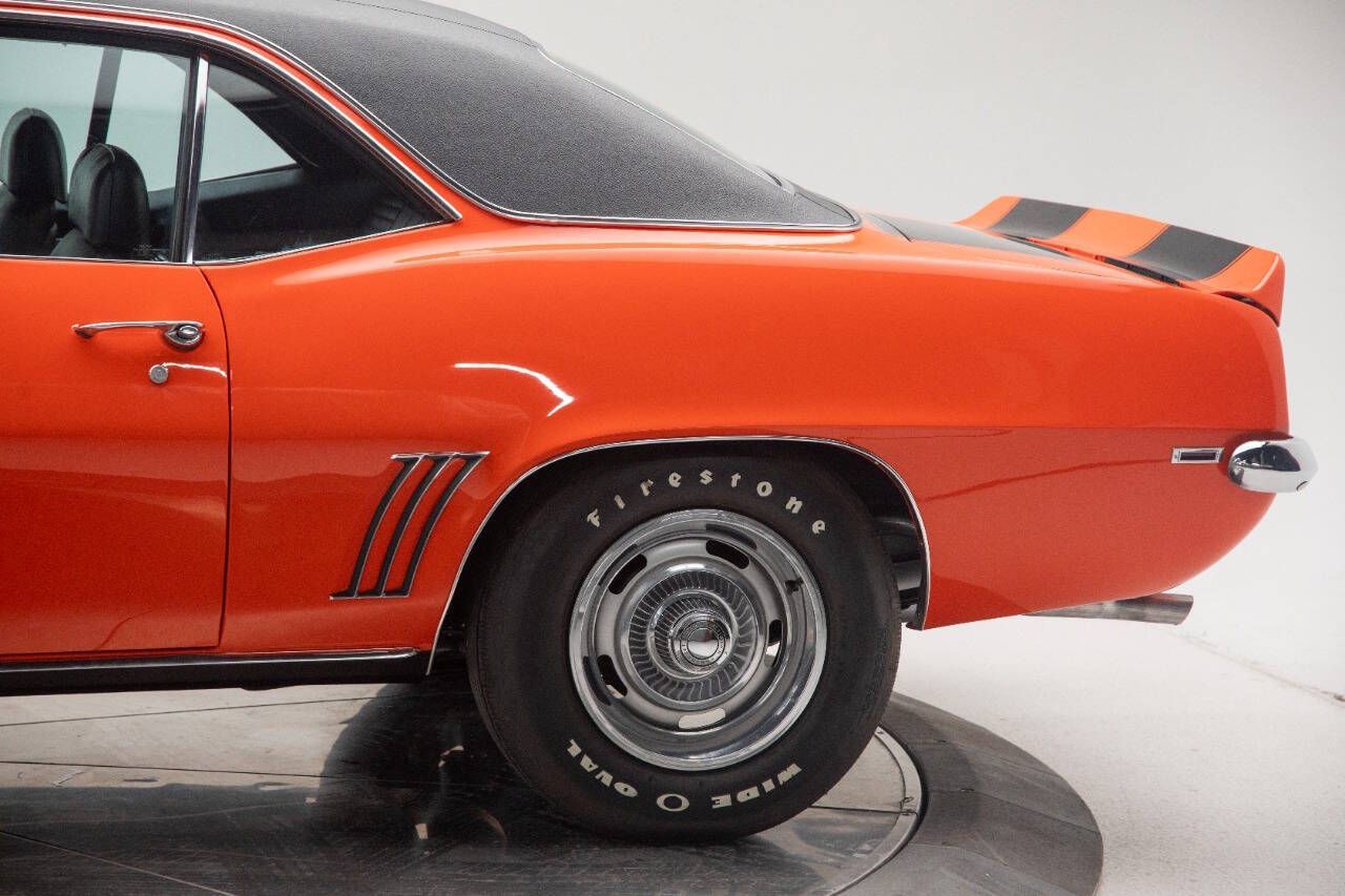1969 Chevrolet Camaro 13