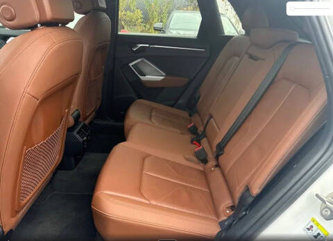 2021 Audi Q3 quattro S line Premium 45 TFSI