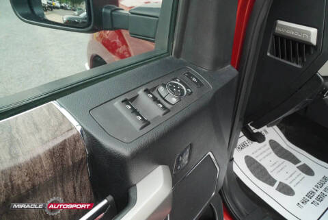 2017 Ford F-350 Super Duty Lariat