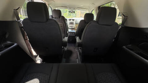 2014 GMC Acadia SLE-2