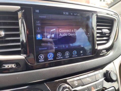 2017 Chrysler Pacifica Touring Plus