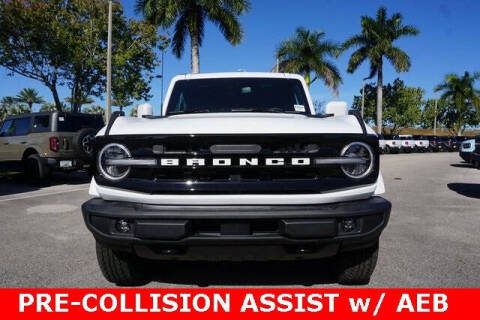 2025 Ford Bronco Outer Banks