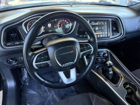 2015 Dodge Challenger R/T Plus