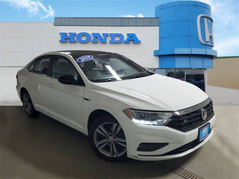 2019 Volkswagen Jetta R-Line