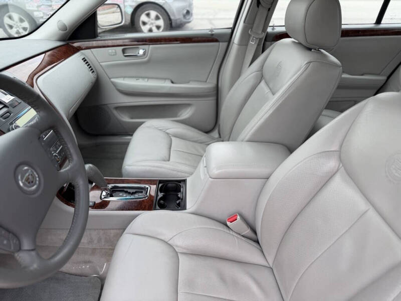 2007 Cadillac DTS Luxury I