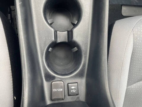 2020 Toyota Prius LE