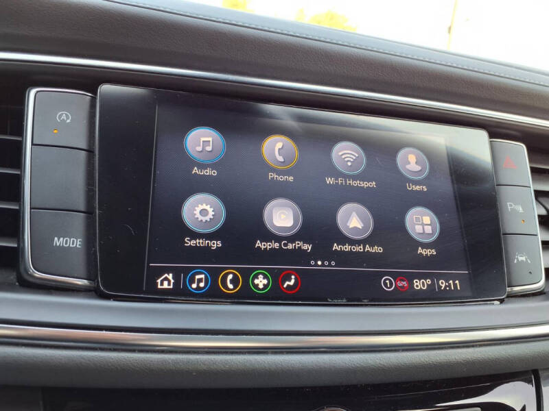 2023 Buick Enclave Essence