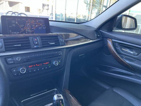 2014 BMW 3 Series 328i