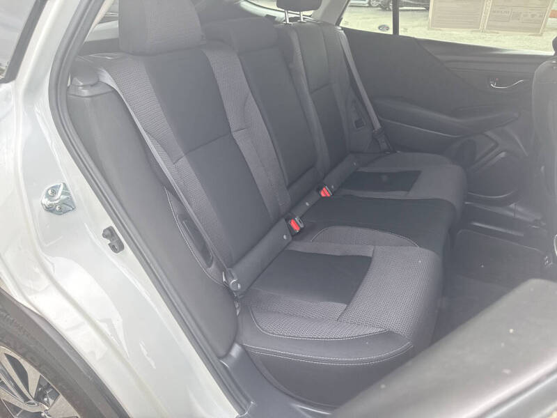 2022 Subaru Outback Premium