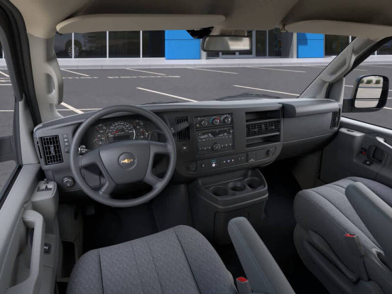 2026 Chevrolet Express 2500