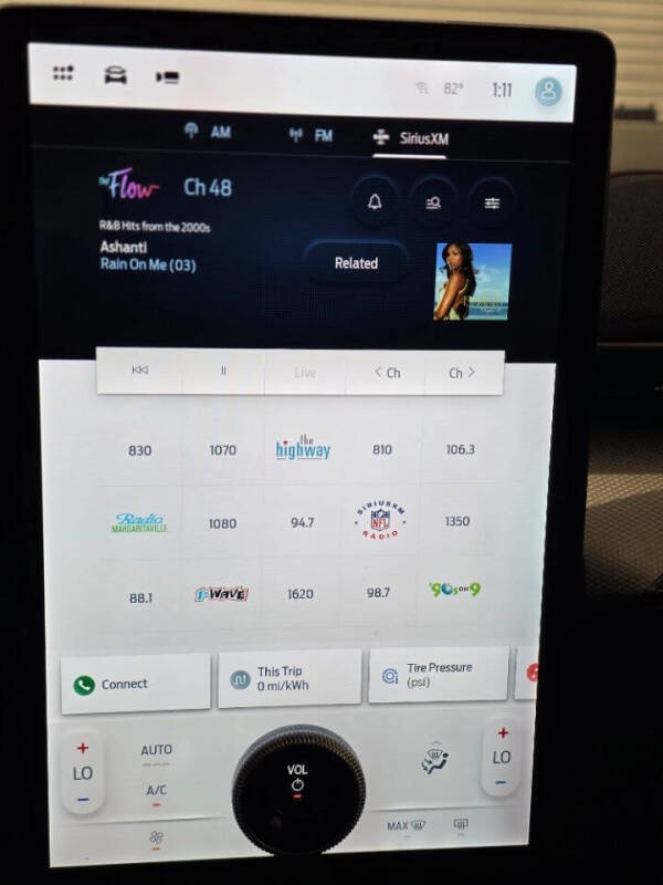 2022 Ford Mustang Mach-E Select