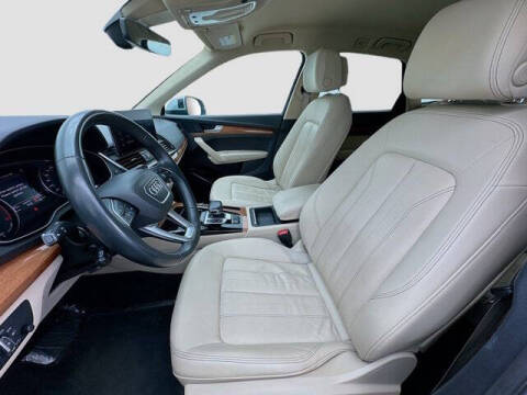 2021 Audi Q5 quattro Premium 45 TFSI