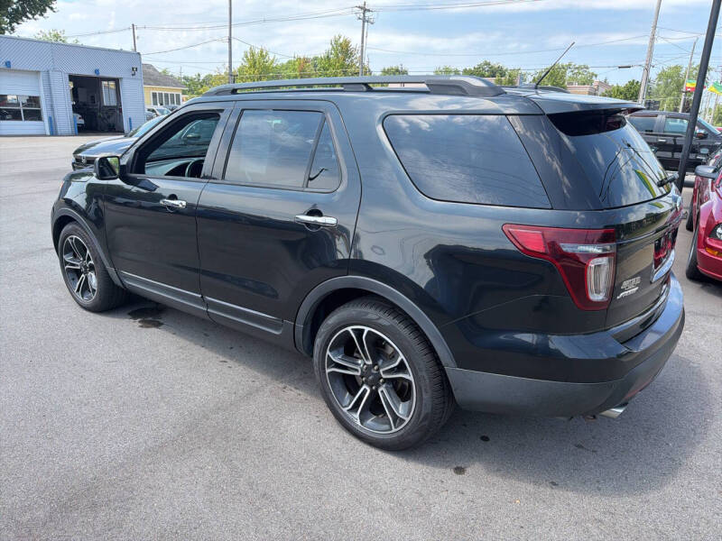 2014 Ford Explorer Sport