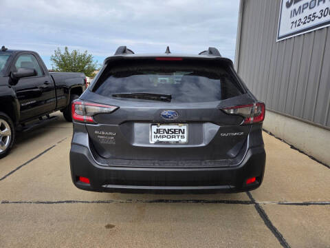 2024 Subaru Outback Premium