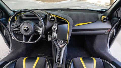 2021 McLaren 720S Spider Performance