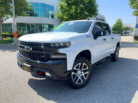 2019 Chevrolet Silverado 1500 for sale at Sol Cal Financial Corp in Whittier CA