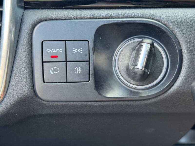 2022 Porsche Cayenne E-Hybrid