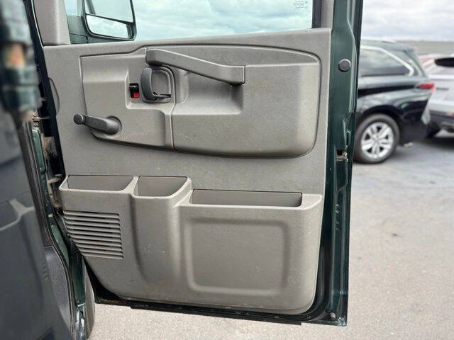 2016 Chevrolet Express 2500