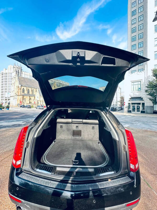 2011 Cadillac SRX Performance Collection