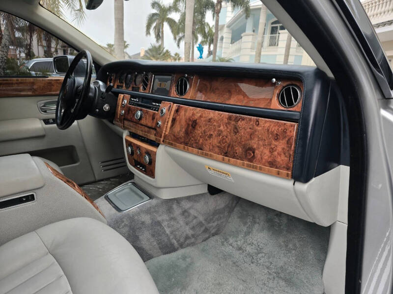 2005 Rolls-Royce Phantom