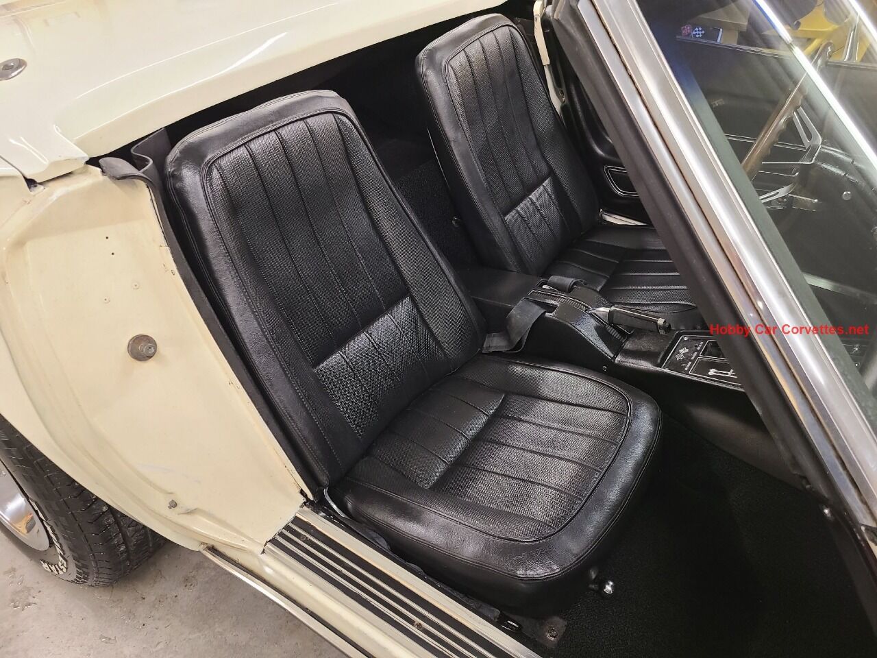 1968 Chevrolet Corvette 31