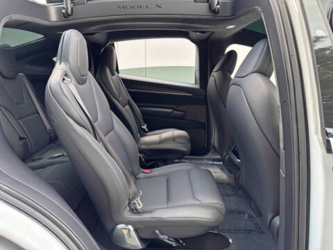 2022 Tesla Model X Plaid