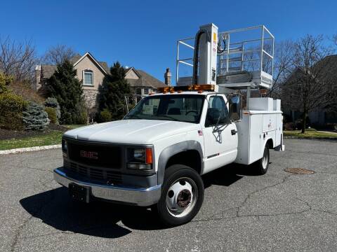 1999 GMC Sierra 3500 for sale at CLIFTON COLFAX AUTO MALL in Clifton NJ