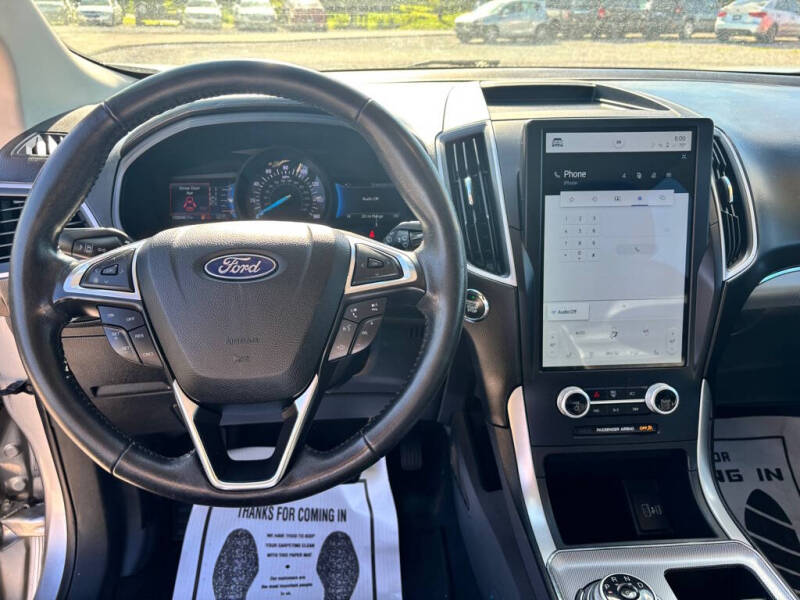 2022 Ford Edge SEL