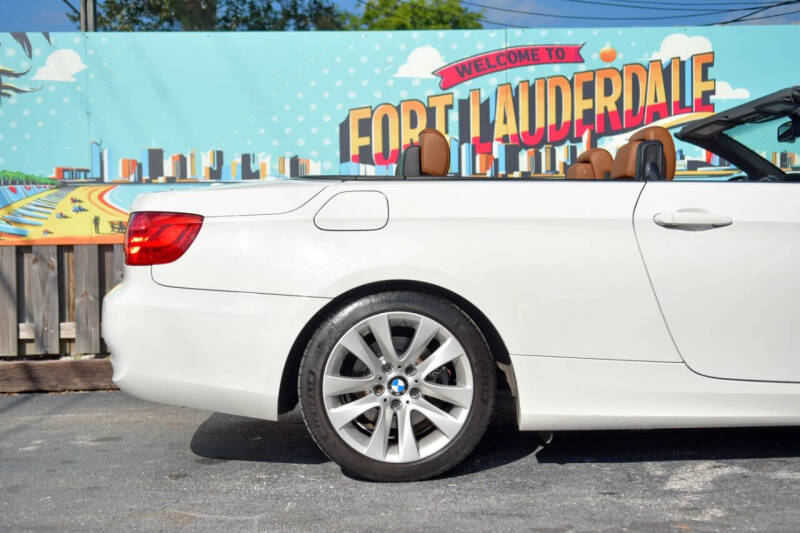 2012 BMW 3 Series 328i