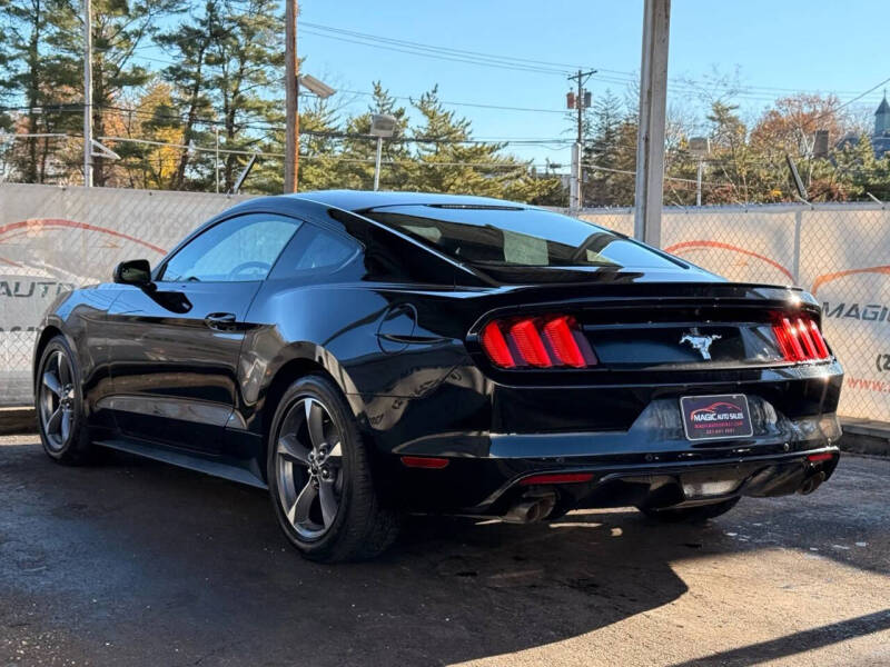 2015 Ford Mustang V6