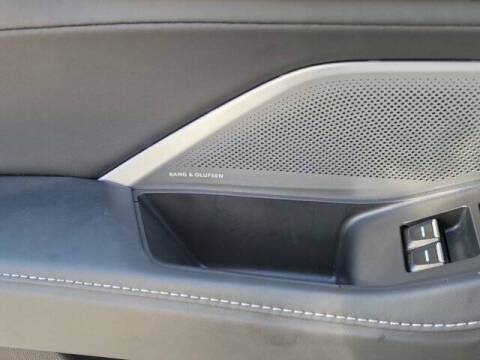 2025 Acura MDX w/Tech