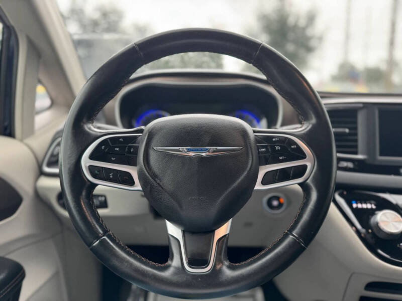 2018 Chrysler Pacifica Touring L