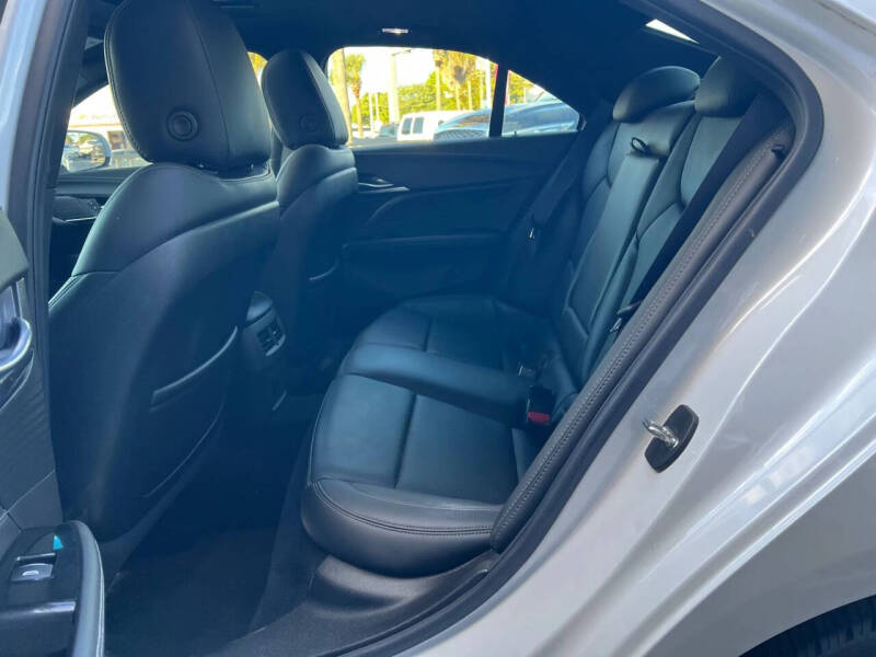 2023 Cadillac CT4 Premium Luxury