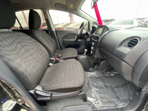 2016 Mitsubishi i-MiEV ES