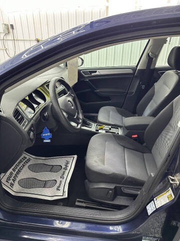 2016 Volkswagen e-Golf SE